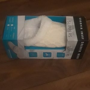 🆕️Sharper image memory foam slippers